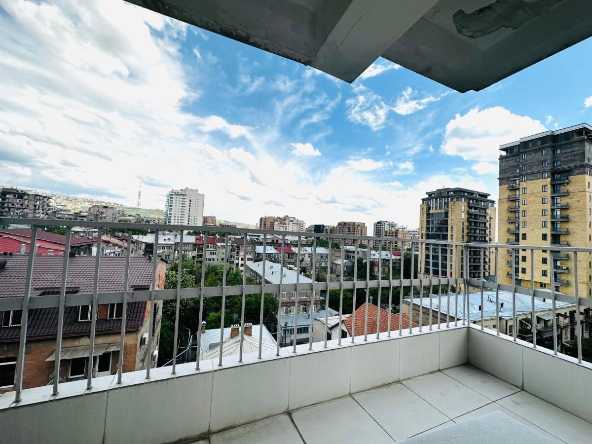 Suite Apartment On Pushkin Street Jerevan Eksteriør bilde